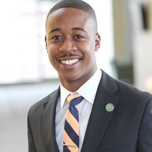 Meet your Posher, Evan